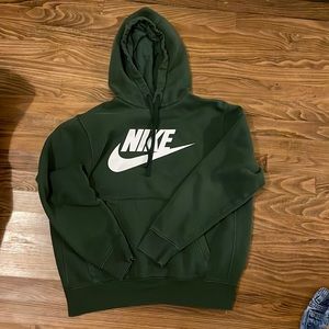 Nike Logo Evergreen Hoodie